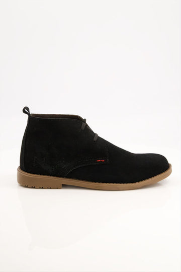 BLACK SUEDE CHUKKA BOOTS