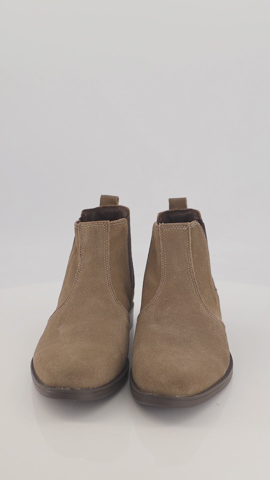 Fawn on sale suede boots